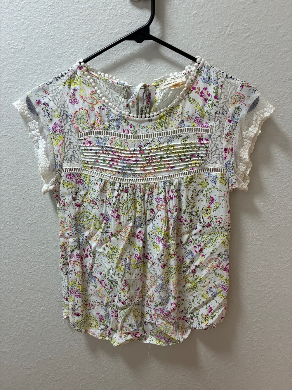 Meadow Rue White Floral Lace-Trim Blouse with Pink & Green Accents